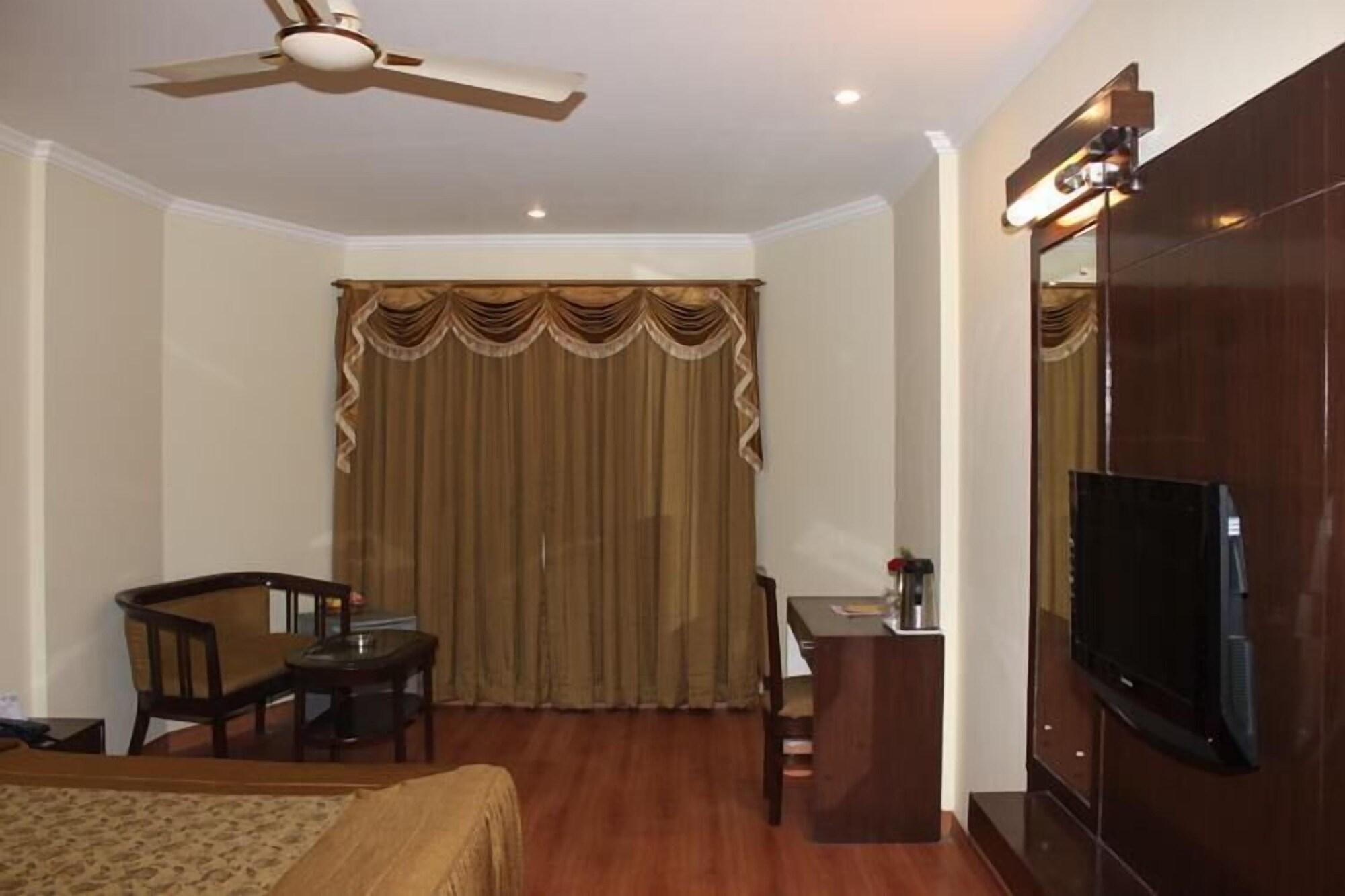Hotel Vaibhav Varanasi Dış mekan fotoğraf
