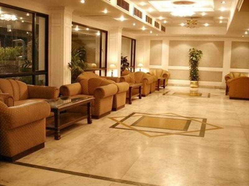 Hotel Vaibhav Varanasi Dış mekan fotoğraf